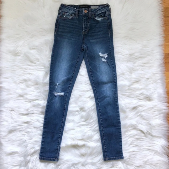 Aeropostale High Waisted Ankle Jegging Distressed - Picture 2 of 6